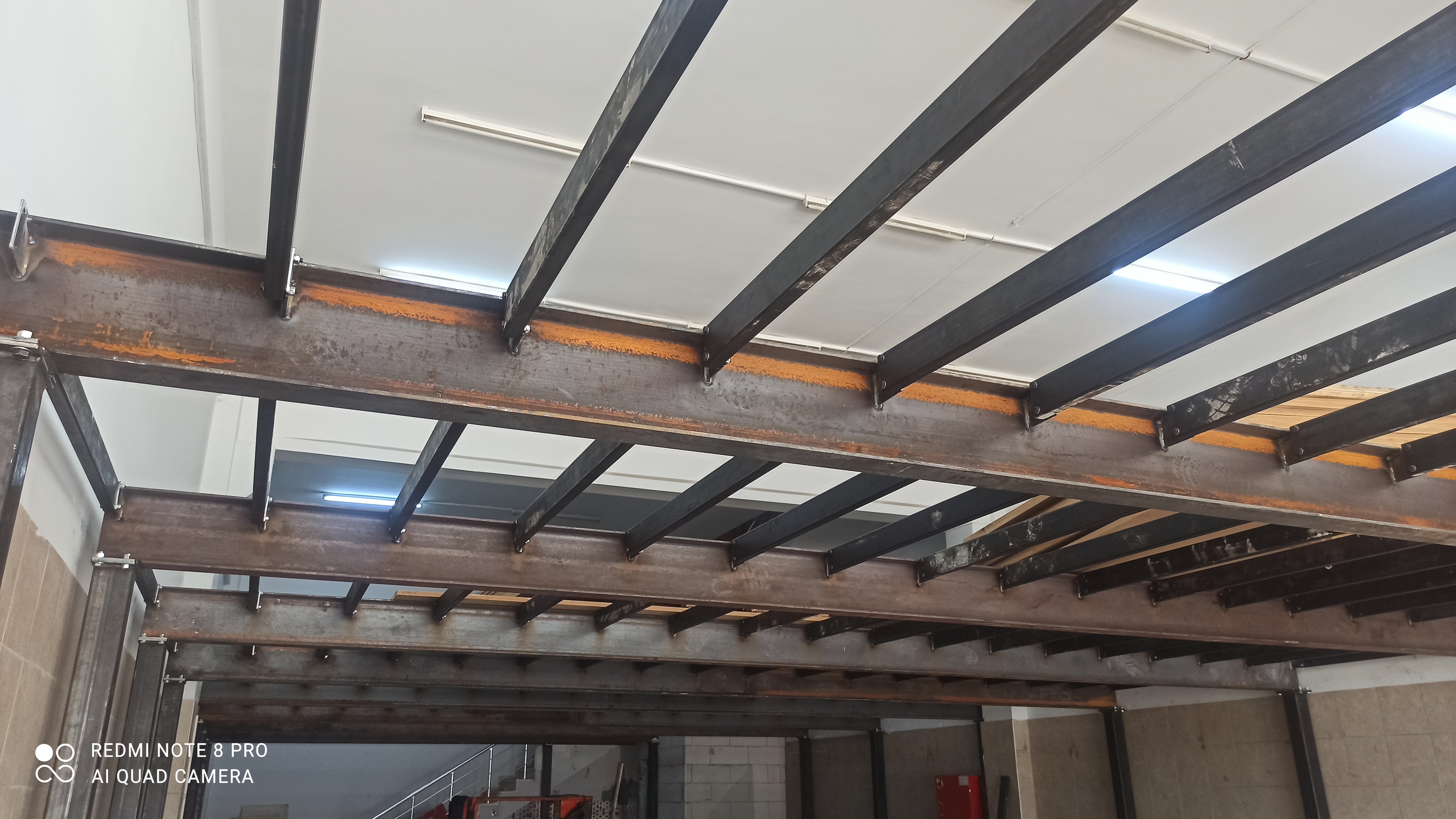 KÜÇÜK BALIKLI ASMA KAT PROJEMİZ TESLİM EDİLMİŞTİR.